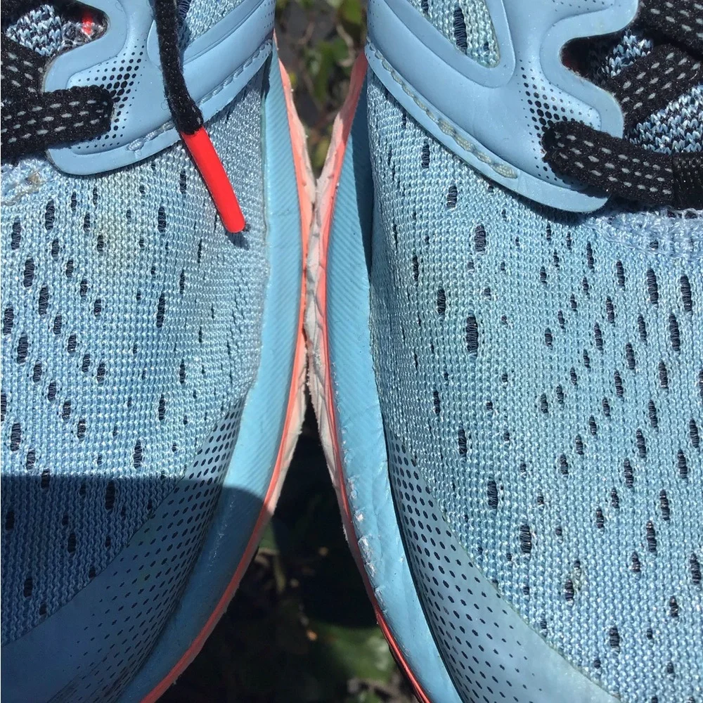 New Balance Women's Running Shoes - Light Blue with Coral Accents